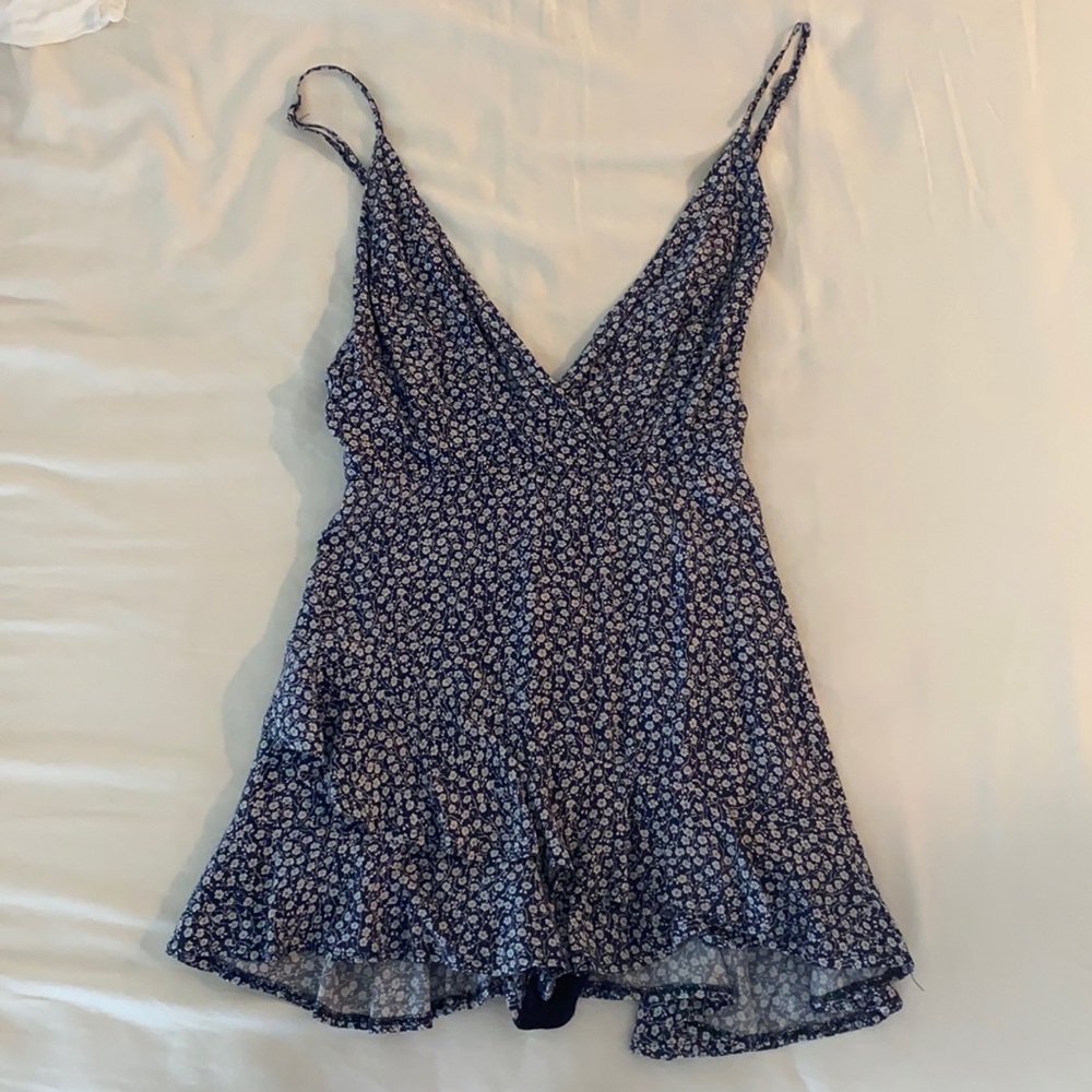 LF Navy Blue White Flower Romper